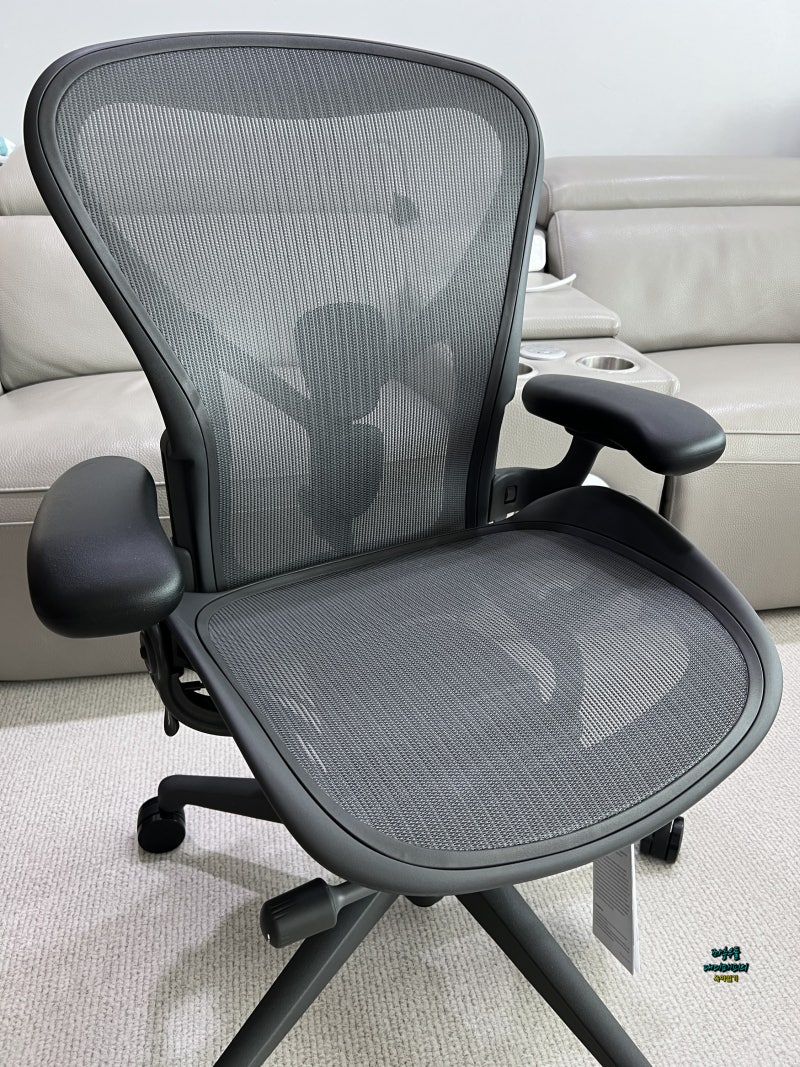 Herman Miller Aeron Full Chair 허먼밀러 뉴 에어론 풀 체어 의자 세일 구매 후기 & 리뷰!!!!
