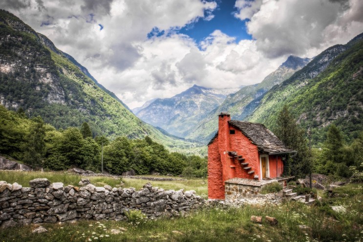 산 구름 시골집 선실 알프스 산맥 산과 같은 산 풍경 스위스 풍경 자연 알파인
