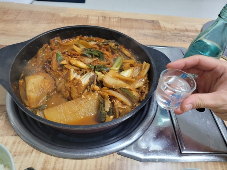 우거지고등어무조림 만드는 방법! 저녁식사 메뉴와 소주안주로 강력 추천 우거지고등어무조림 만드는 방법! 저녁식사 메뉴와 소주안주로 강력 추천