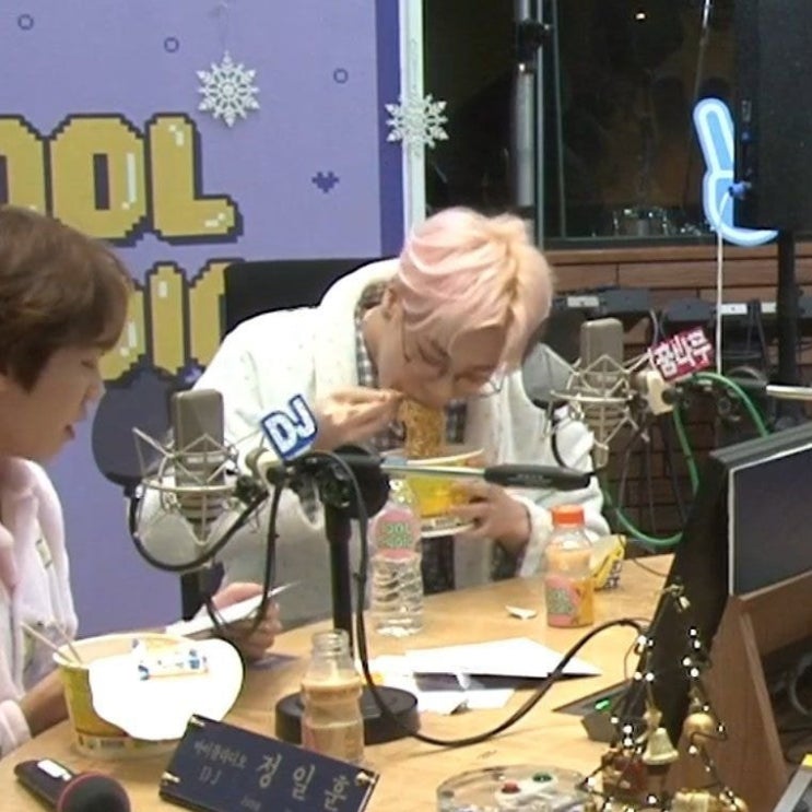  먹는것도 복스러운 아스트로 문빈