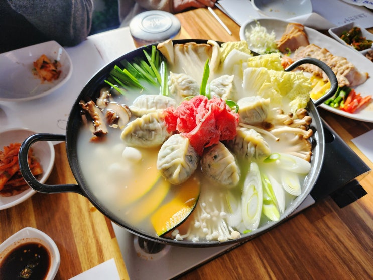  가족과 식사하기 좋은 의성 안계 맛집 오늘손만두 내돈내산