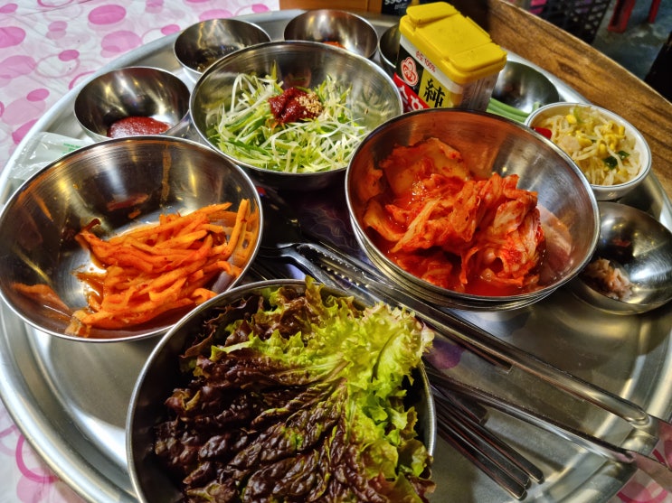  방이 먹자골목 냉삼 1인분 9,900원 저렴한 가격으로 즐길 수 있는 냉삼맛집 '냉삼식당'