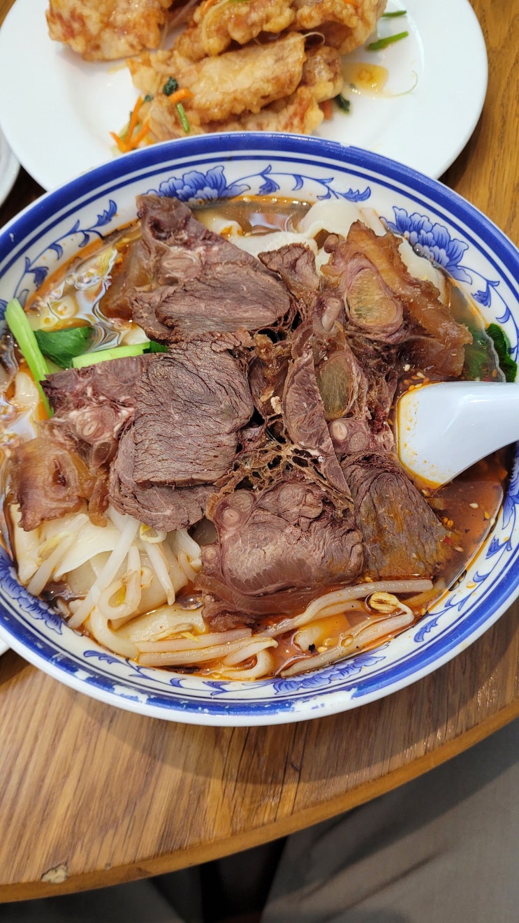  [영국 교환학생] Ep9. 인생맛집2 / 요크 맛집 / 공포영화 상영회 / 영국 현지 미용실 / 런던 감자탕  / DAY73~77