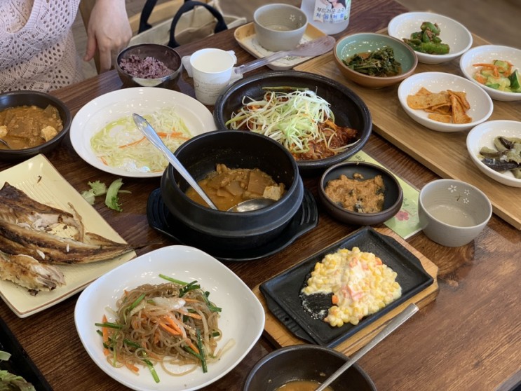 [아산/용화동 식당] 보리밥에 신선한 쌈을 즐길 수 있는 밥집, 오월애쌈