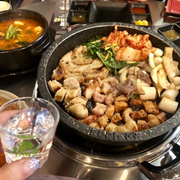  커넬워크맛집 대한곱창 송도커낼워크점 존맛탱 킹정