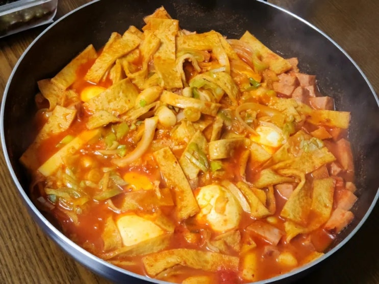 쌀 떡볶이 맛있는 떡볶이 아들이 만들어줘 넘 맛있다! 쌀 떡볶이 맛있는 떡볶이 아들이 만들어줘 넘 맛있다!