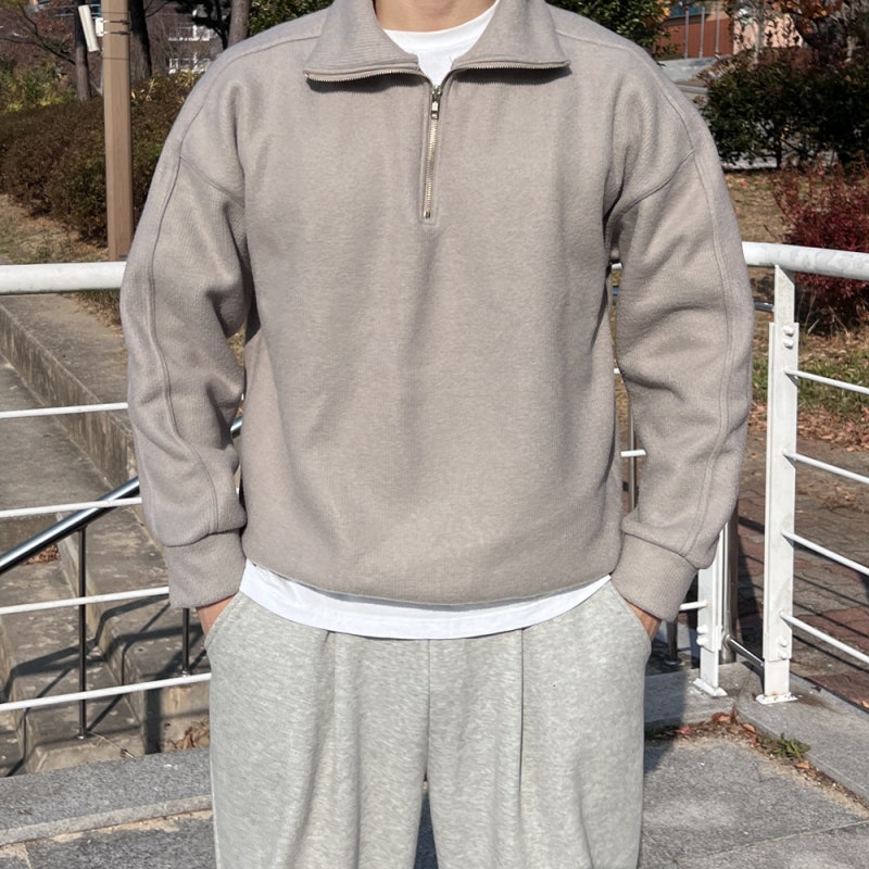 남자 반집업맨투맨 하프집업 카라 기모 와이드츄리닝 코디