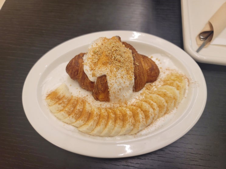  [대전/대흥동] 크로와상이 맛있는 감성카페 <인히얼> 후기