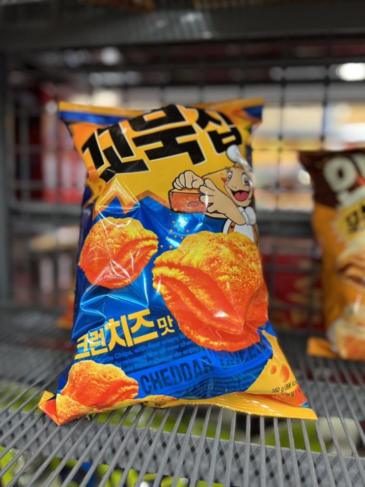  입친구_오리온꼬북칩_나초보다 맛있고 치토스 우마이봉이 생각나는 크런치즈 신제품 후기