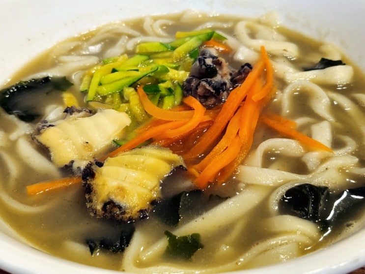  [제주] 해담, 보말 전복 칼국수 - 바다를 담은 맛 해담, 제주 쇠소깍 주변 보말 전복 칼국수, 문어해초비빔밥,보말전복죽,치즈보말전 맛집