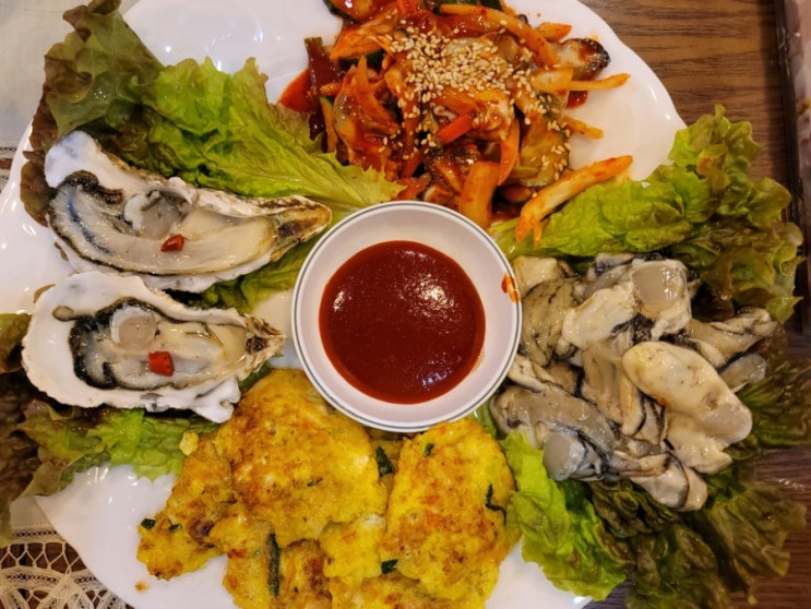 바다향 가득한 굴정식 한상이 맛있는 수원역 굴요리 맛집, 원죽&굴잔치