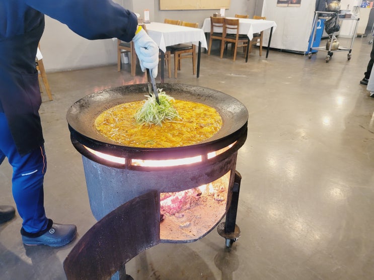  가평 올림픽밸리 솥뚜껑닭볶음탕 전참시 이영자 맛집