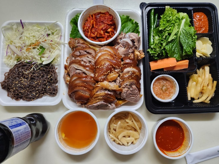  쫄깃쫄깃 탱글탱글!! 대전 낭월동 '족발시대'