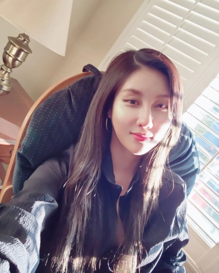 천상지희 출신 가수 스테파니, 23살 연상 남자친구와 열애 중...남친 브래디 앤더슨은 누구? 천상지희 출신 가수 스테파니, 23살 연상 남자친구와 열애 중...남친 브래디 앤더슨은 누구?