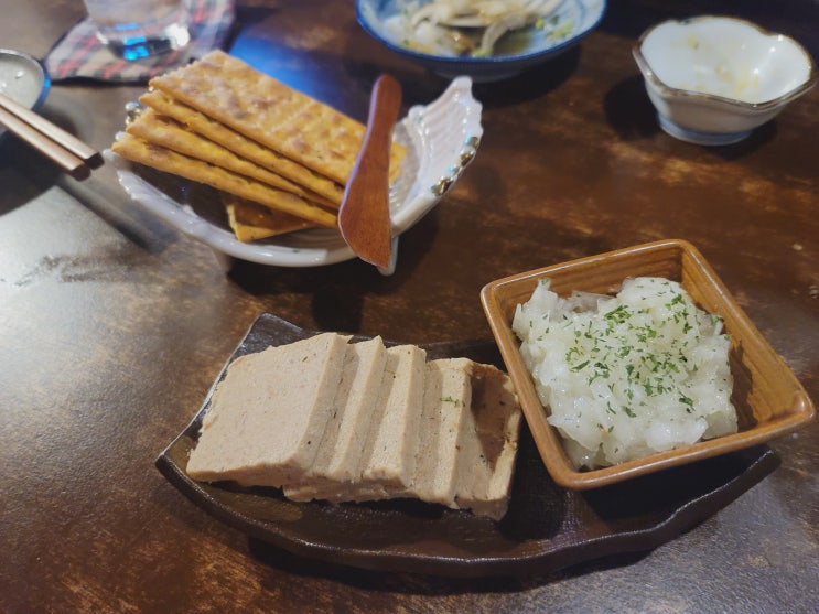  서교동 맛집 소금과다시마 콘부파테 가쿠니 소세지고로케