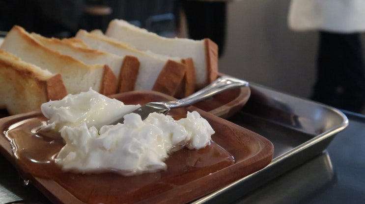 [홍대/연남] 서울 카이막 맛집 샌드커피 논탄토