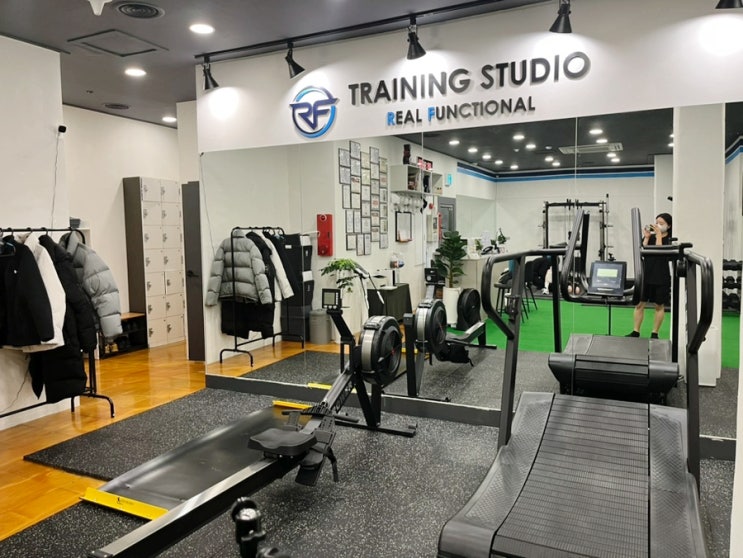 역삼피티 알에프PT에서 바른자세 배우고 운동해요 역삼피티 알에프PT에서 바른자세 배우고 운동해요
