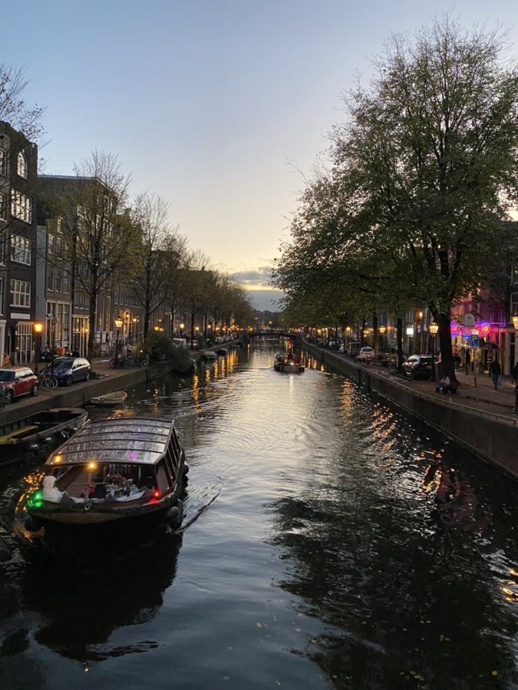[네덜란드 여행] 암스테르담 라멘 맛집/모코미술관/운하 보트 투어/감자튀김 맛집/홍등가