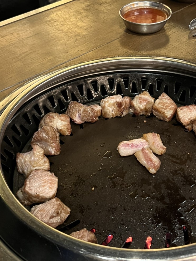  역삼역 고기 맛집 그릴640 구워주는 돼지고기 모임장소 추천! 주차, 가격