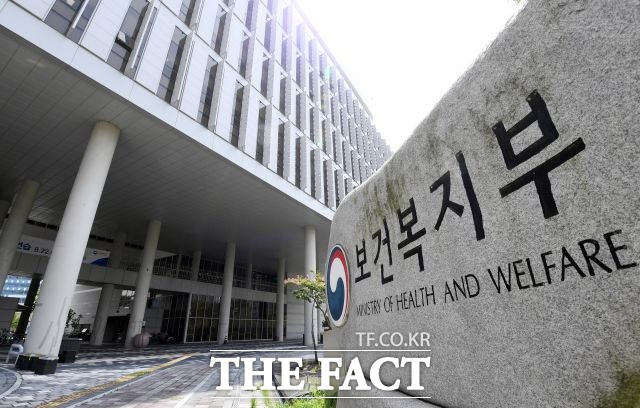 기초연금 5.1% 인상··· 노인 1인가구 최대 32만 원, 부부 52만 원