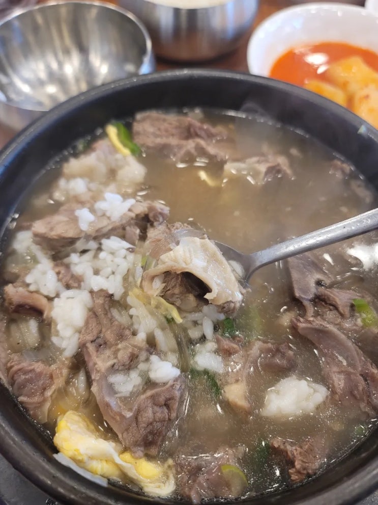  다른지역먹방 32 - 통영 고집센그집갈비탕 경남통영점 만원의 행복!푸짐한 갈비탕 밥과 국물 무한리필! 통영 갈비탕 맛집(통영 봉평동)