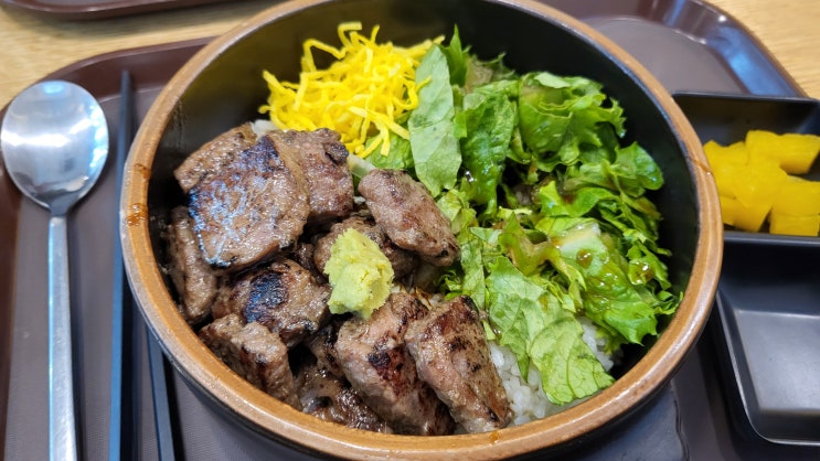 마씼는끼니 안양일번가 맛집 스테이크 덮밥 먹어봄. 마씼는끼니 안양일번가 맛집 스테이크 덮밥 먹어봄.