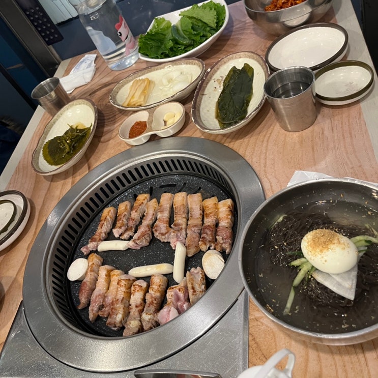  상무지구 삼겹살 맛집 [맛찬들 왕소금구이]
