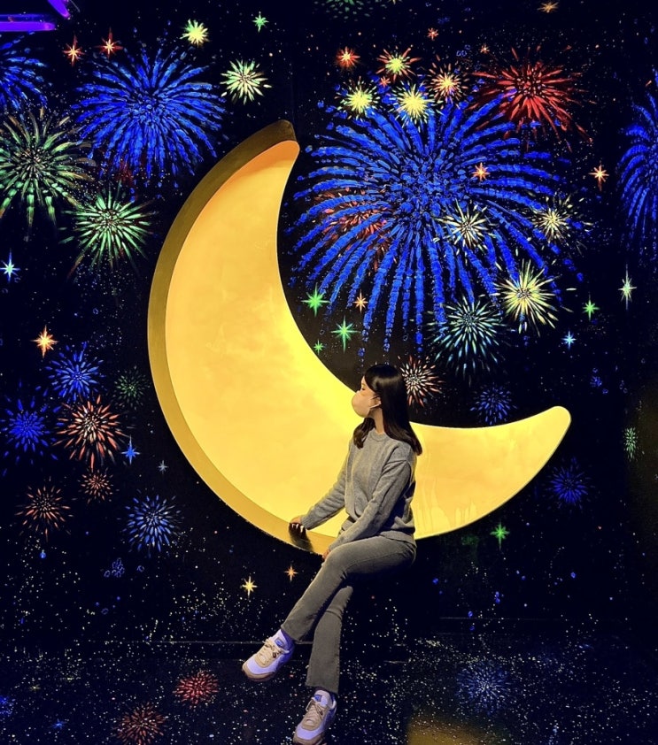 부산 용두산공원 다이아몬드타워 전망대 주차장 부산 용두산공원 다이아몬드타워 전망대 주차장
