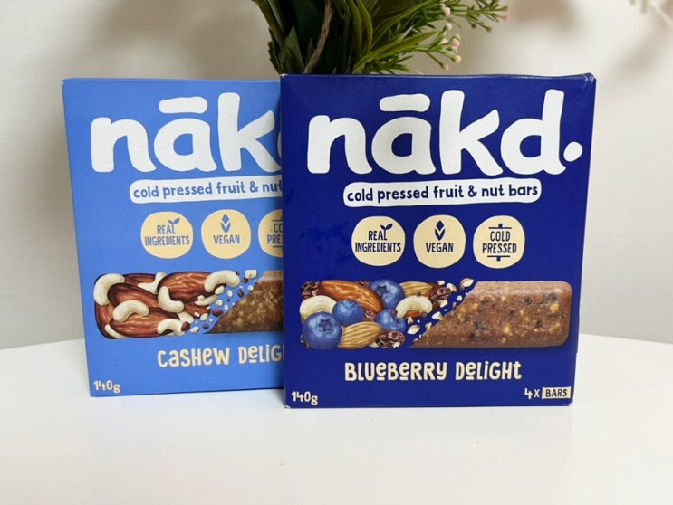 NAKD 네이키드 블루베리 딜라이트 견과류바 맛있어요 NAKD 네이키드 블루베리 딜라이트 견과류바 맛있어요