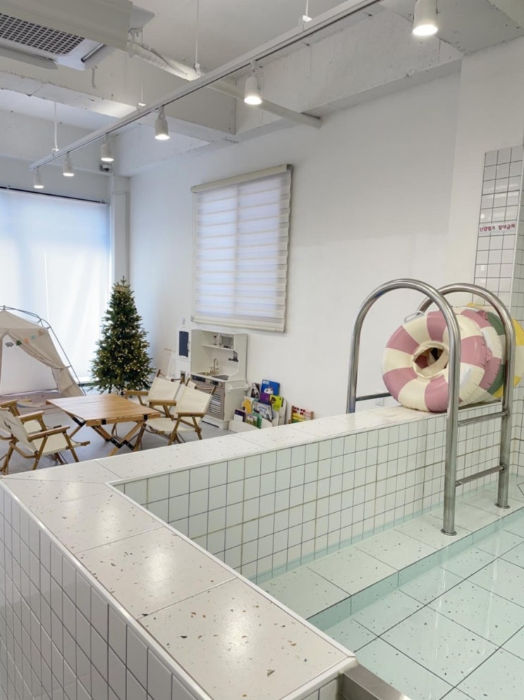  울산 키즈풀 ㅡ <리리스파티룸>