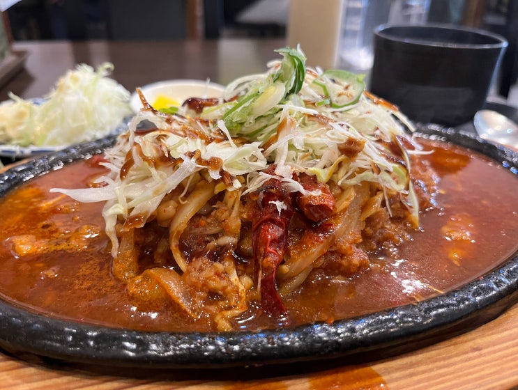  영통역 돈까스 맛집 호우덴 다녀왔어요~ 매운철판돈까스 후기!