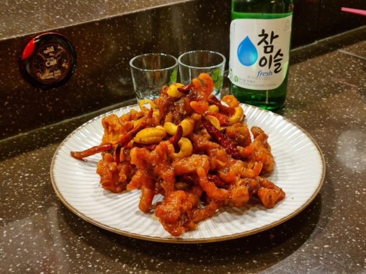  문래동 중화닭발이 맛있는 퓨전중국요리 중화포차 [귀비주옥]