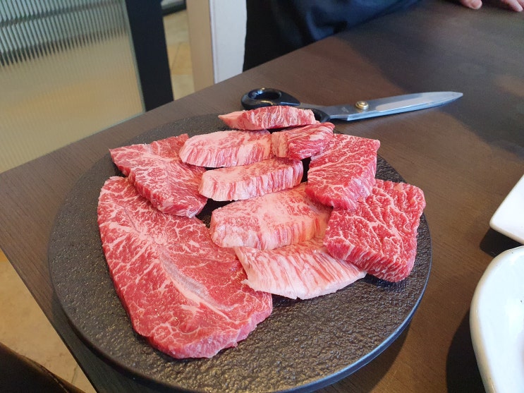  여주 마당넓은집 한우와 봄나물비빔밥 짱맛!!