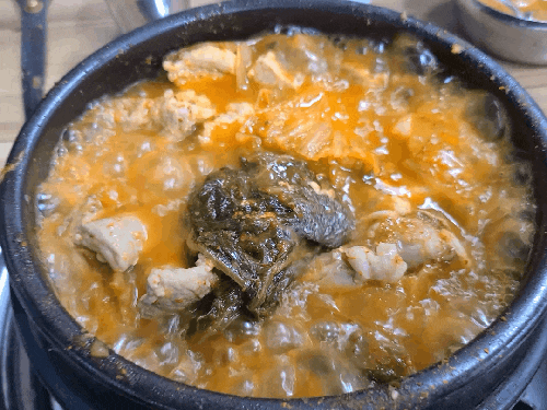  [대전 유성구] 노은동 <권인순 갈비김치찌개> - 명성에 비해 맛과 서비스가 아쉬웠던 곳