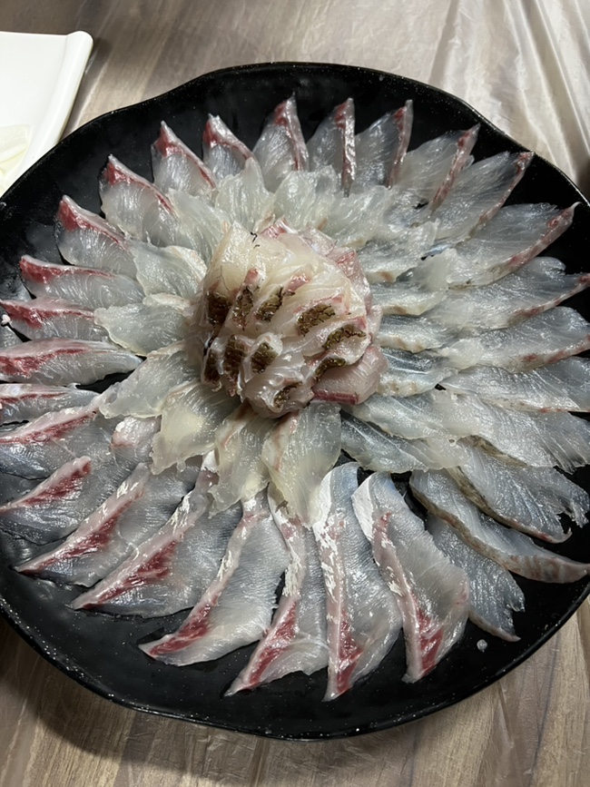  [부산/해운대 맛집] 퍼주는집 - 2022.12.27