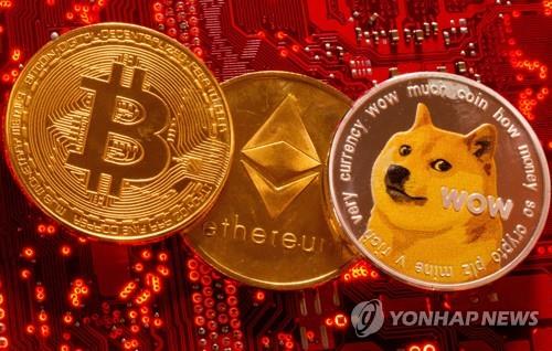 비트코인, 인플레 압력 완화 기대감에 1만7천달러 회복 비트코인, 인플레 압력 완화 기대감에 1만7천달러 회복