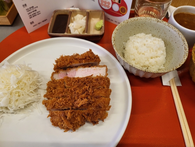 [부산/전포] 돈가스가 맛있는 JEEZ(지즈)