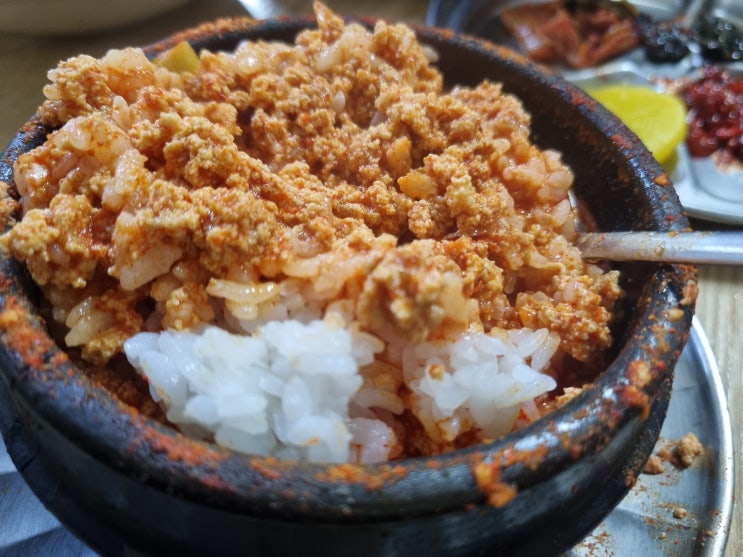  제주도 현지인도 줄서서 먹는 동문시장 맛집 신해바라기분식 리뷰!!