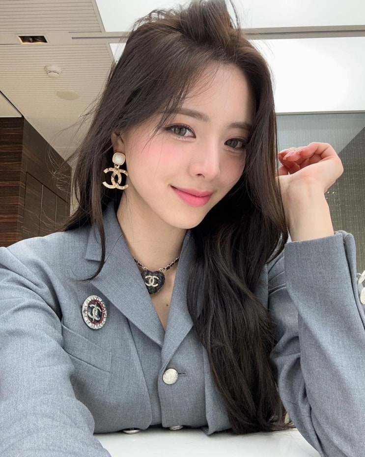 '몸매 찢었다' 있지 유나, 악플러들 입막아버리는 신이 내린 몸매...달라진 '몸매' 근황 '몸매 찢었다' 있지 유나, 악플러들 입막아버리는 신이 내린 몸매...달라진 '몸매' 근황