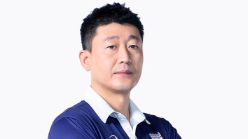  흥국생명 김기중 감독 고사, 남은 기간 김대경 감독대행 체제, 누가 흥국 감독을 하고 싶겠는가?(구단반성문, 김연경 보이콧, 김해란, 김나희 반발, 트럭시위, 신용준 구단주)