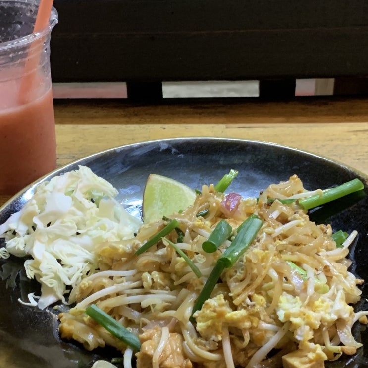  치앙마이카페 치앙마이맛집 치앙마이브런치카페 Phonnon cafe