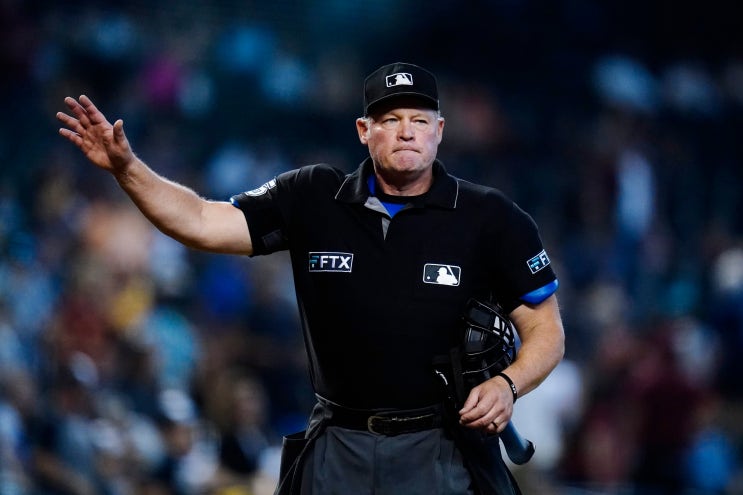 <b>MLB</b> 대규모 <b>심판</b> 교체 예정