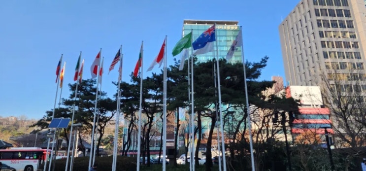 강남구 새해 신년인사회 참석했다. 강남구 새해 신년인사회 참석했다.