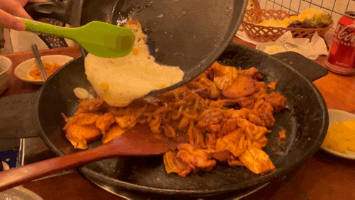 생방송투데이 닭갈비 맛집으로 소개된 부천 상동 맛집 신림춘천집에서 치즈닭갈비랑 볶음밥 막국수 먹고 왔어요!