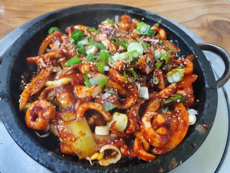 남원 현지인 추천 찐 맛집 두레식당 오징어볶음 남원 현지인 추천 찐 맛집 두레식당 오징어볶음