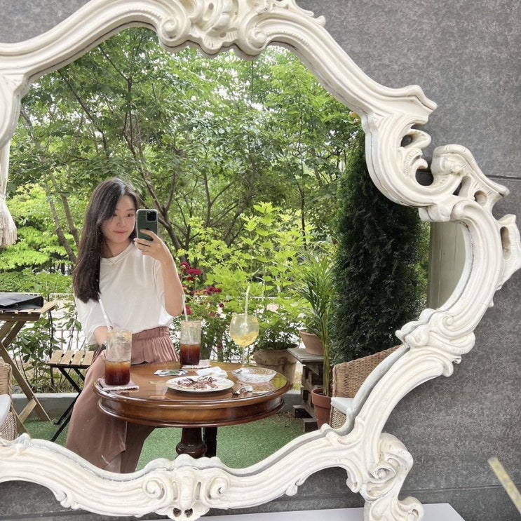 오산 물향기수목원 요금 이용시간 근처 포토존 가득한 감성카페 그레이스그래니 오산 물향기수목원 요금 이용시간 근처 포토존 가득한 감성카페 그레이스그래니