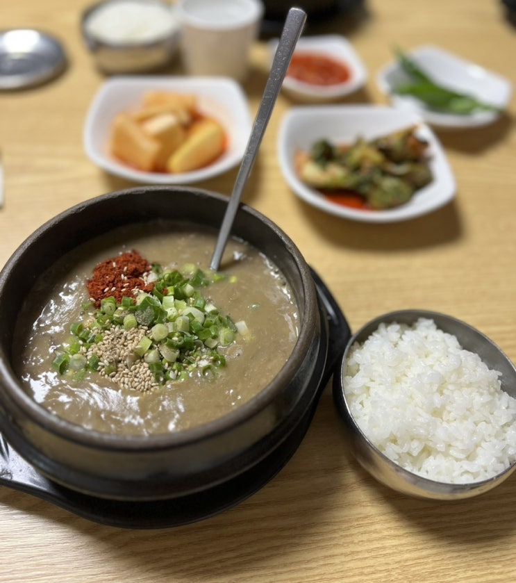  제주도 저녁 비행기도 가능한 공항 근처 고사리해장국 맛집: 우진해장국
