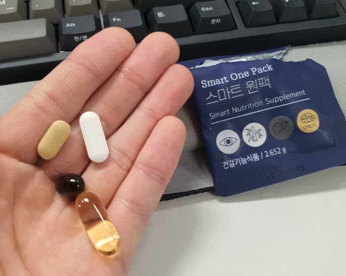  현대인을 위한 하루 원팩으로 끝내는 위드몰 스마트원팩 영양제!