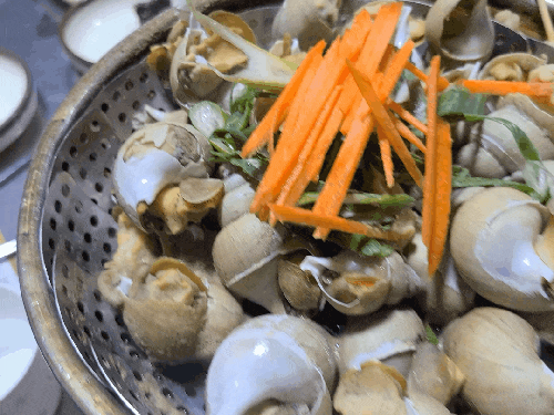  [대전 중구] 대흥동 맛집 <방아깐통골뱅이 대전1호점> - 실내 포장마차 느낌의 통골뱅이 맛집