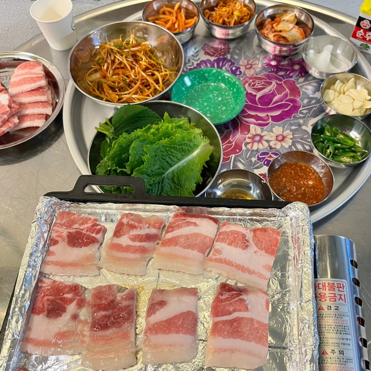  [전주 객리단길 맛집] "부영상회" :: 레트로 감성에 냉동삼겹살 한 점!